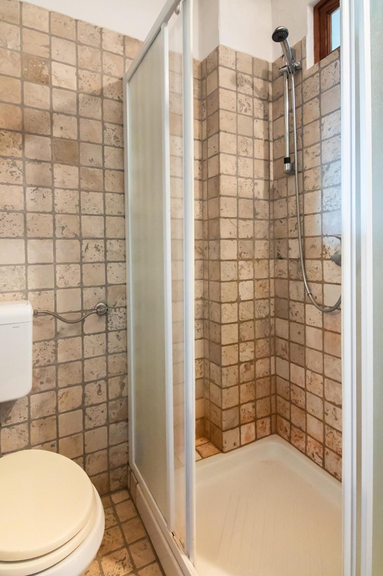 Apartments Valentinus 1800 Sežana المظهر الخارجي الصورة