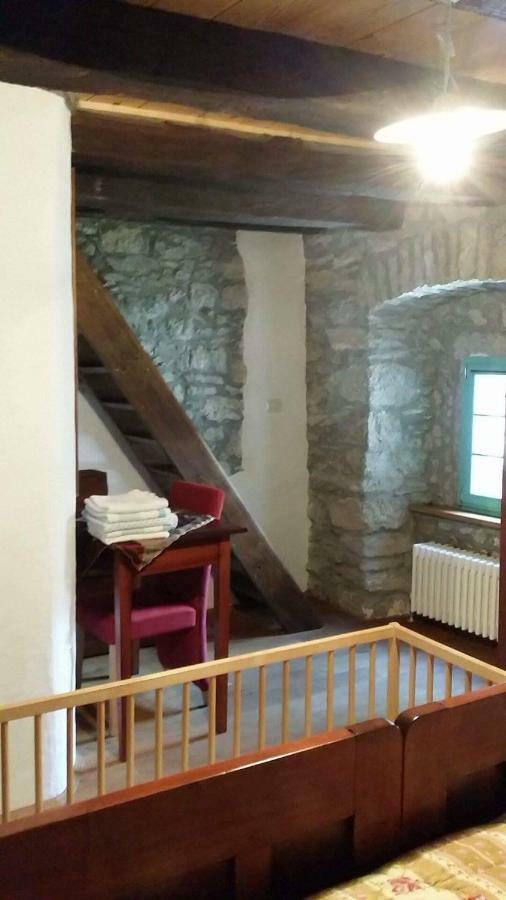 Apartments Valentinus 1800 Sežana المظهر الخارجي الصورة